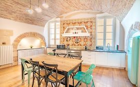 Archi di Castello, Storia e Design 3Br-WiFi-AC